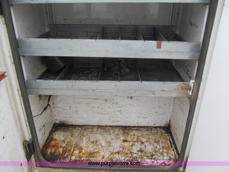 image for item J3325 2011 Ford F350 Super Duty XL service truck