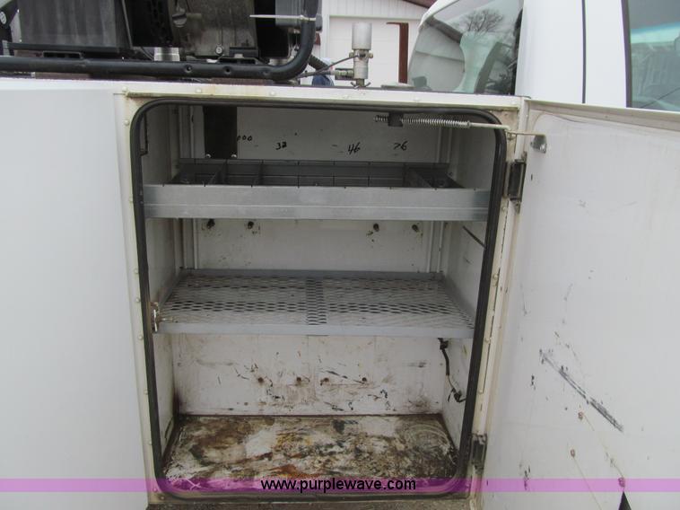 image for item J3325 2011 Ford F350 Super Duty XL service truck