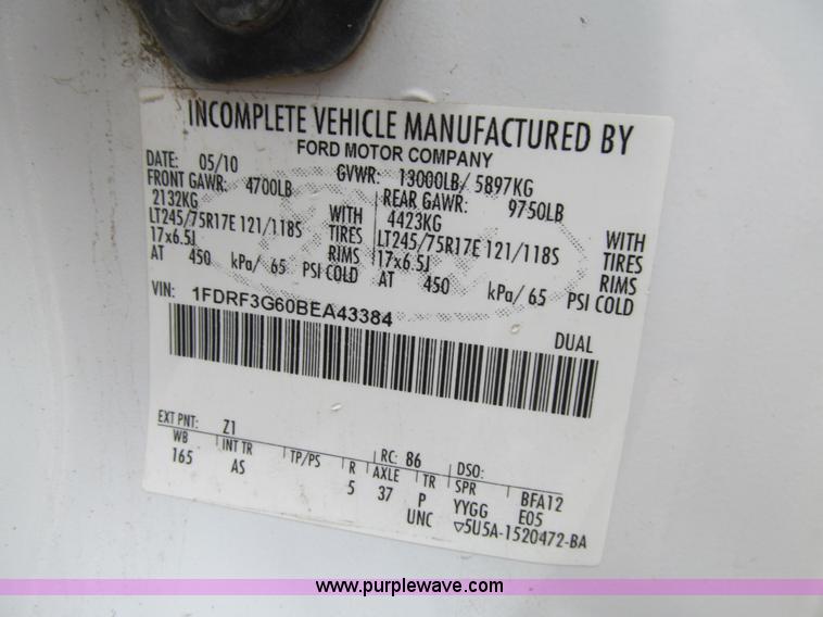 image for item J3325 2011 Ford F350 Super Duty XL service truck