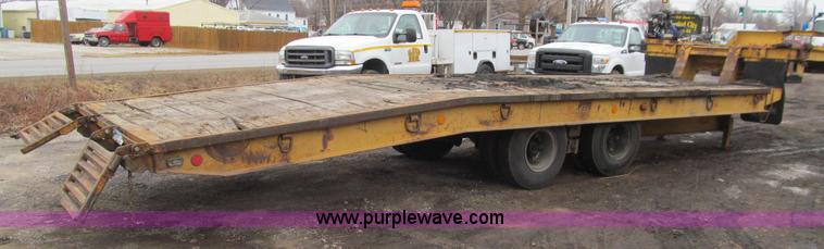 image for item J3326 1975 Miller 0TGH equipment trailer
