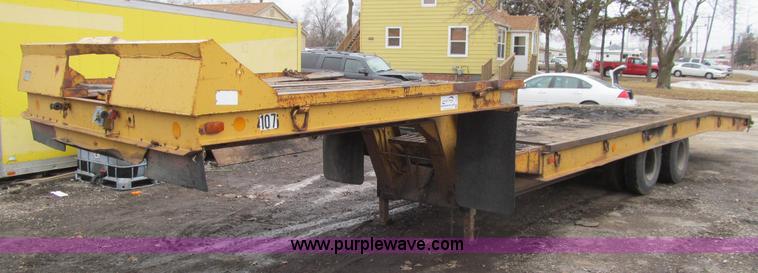 image for item J3326 1975 Miller 0TGH equipment trailer