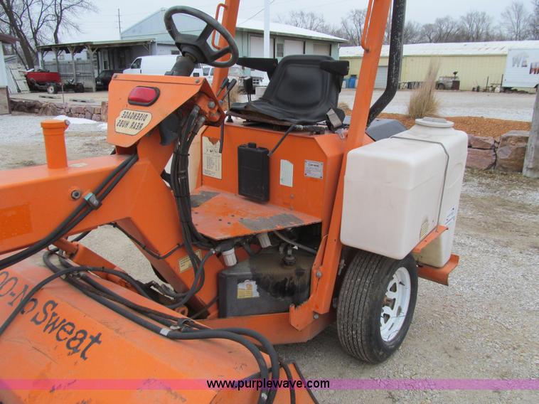 image for item J3327 2004 Lay-mor 6HC broom