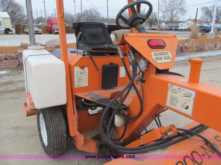 image for item J3327 2004 Lay-mor 6HC broom