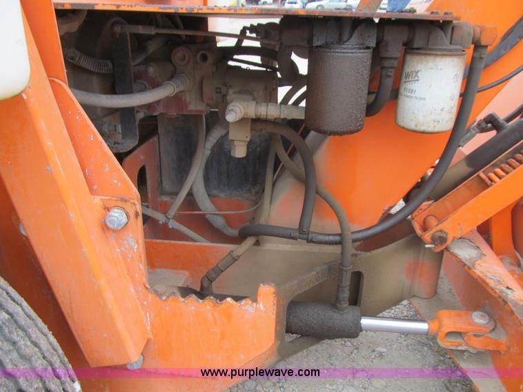 image for item J3327 2004 Lay-mor 6HC broom