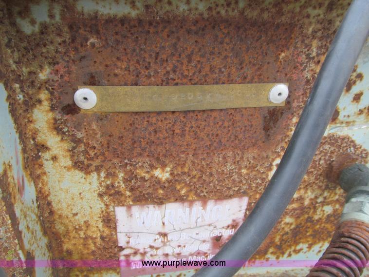 image for item J3328 1997 Interstate equipment trailer