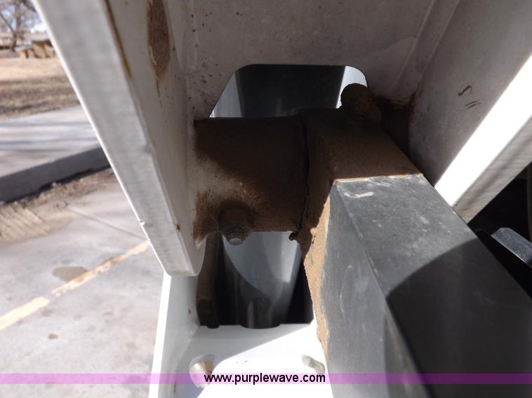 image for item K3145 2011 Bobcat S650 skid steer