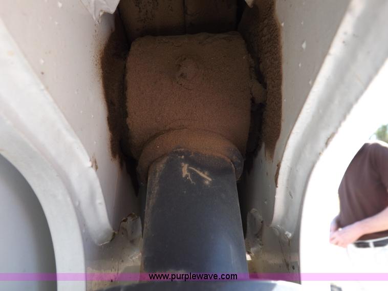 image for item K3145 2011 Bobcat S650 skid steer