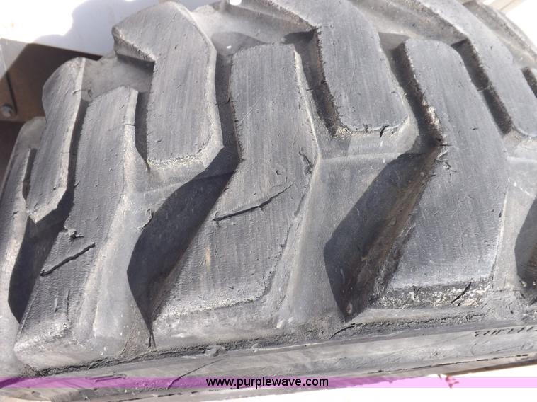 image for item K3145 2011 Bobcat S650 skid steer