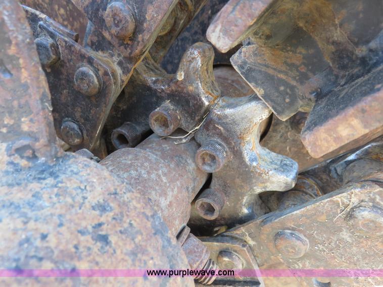 image for item K7020 1998 Ditch Witch 410SXD trencher