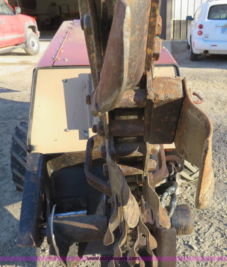 image for item K7020 1998 Ditch Witch 410SXD trencher