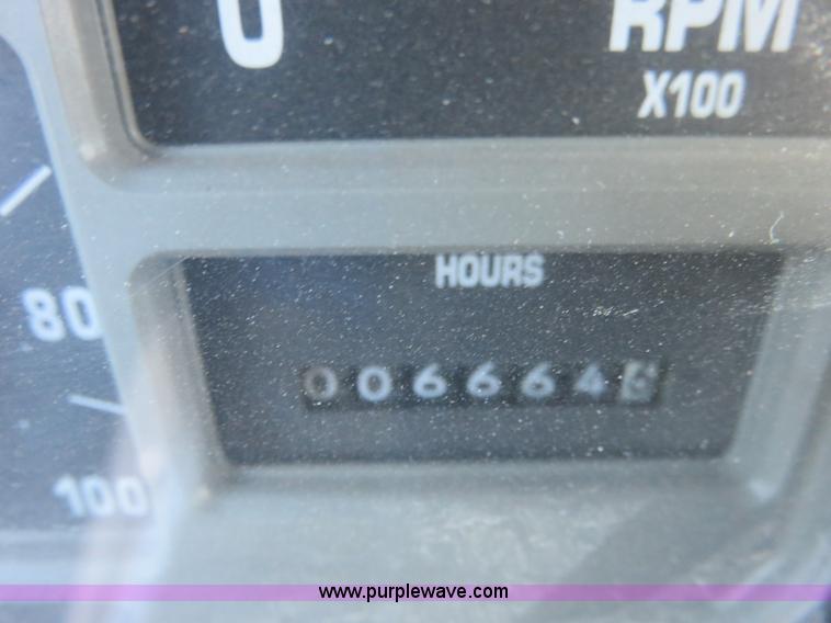 image for item K7021 1995 International 4900 dump truck