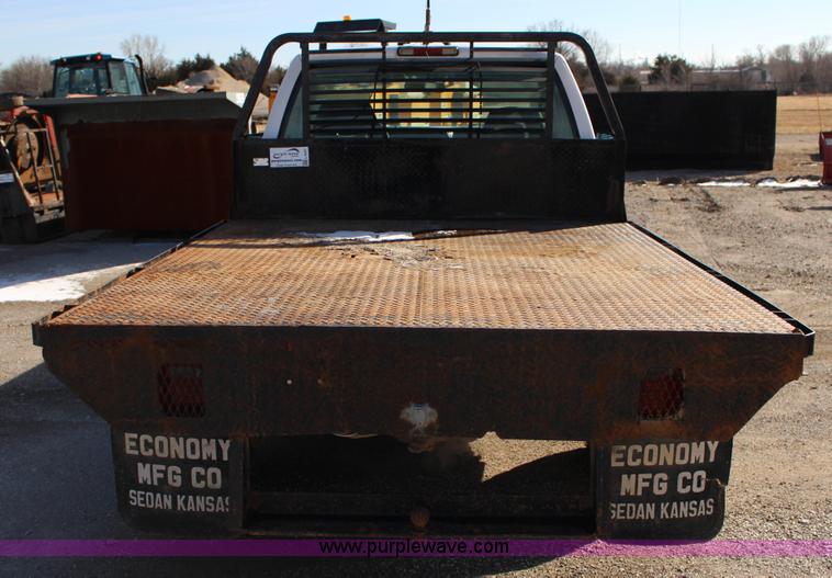 image for item L6581 1998 Chevrolet Cheyenne 2500 flatbed truck