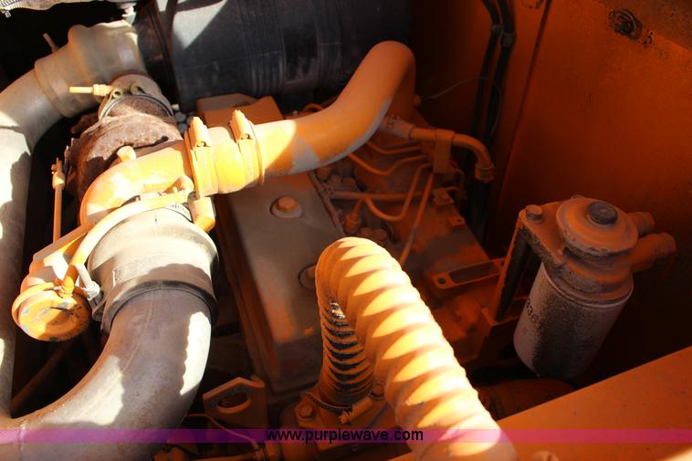 image for item L6582 Rosco TRU-PAC 915 pneumatic roller