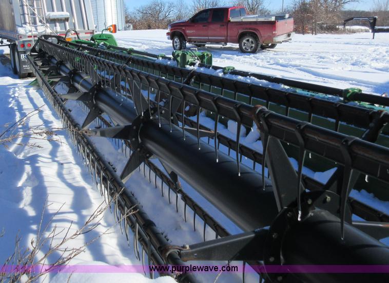 image for item AW9093 2010 John Deere 635D draper head