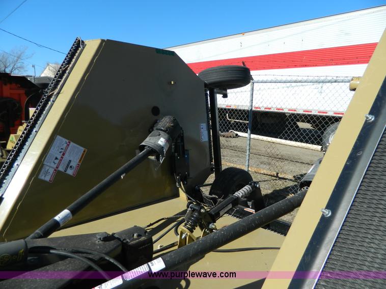 image for item AX9611 Land Pride RC2515 batwing rotary mower