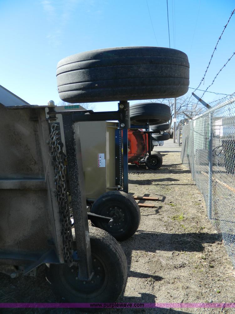 image for item AX9611 Land Pride RC2515 batwing rotary mower