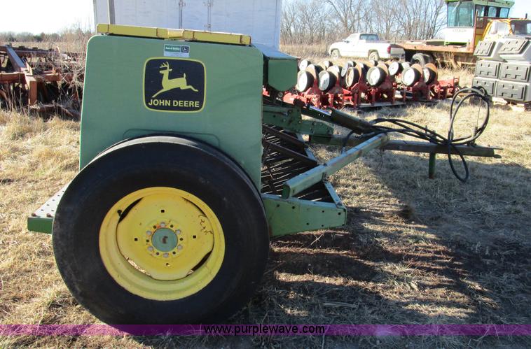 image for item BA9404 John Deere 8300 grain drill
