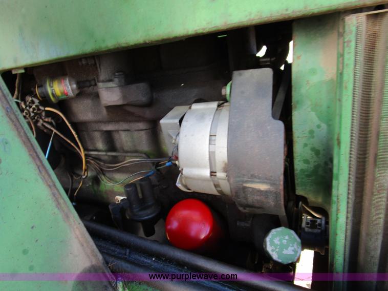 image for item D2255 John Deere 2510 tractor