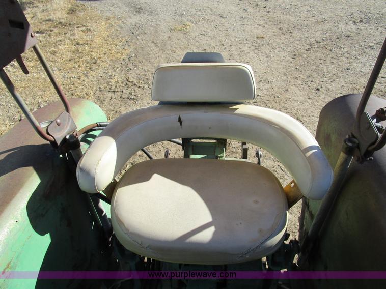 image for item D2255 John Deere 2510 tractor