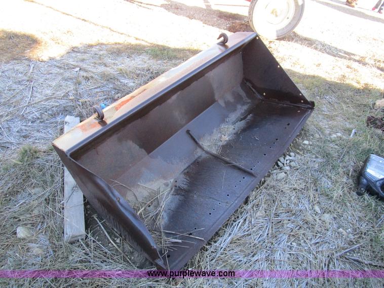 image for item D2255 John Deere 2510 tractor