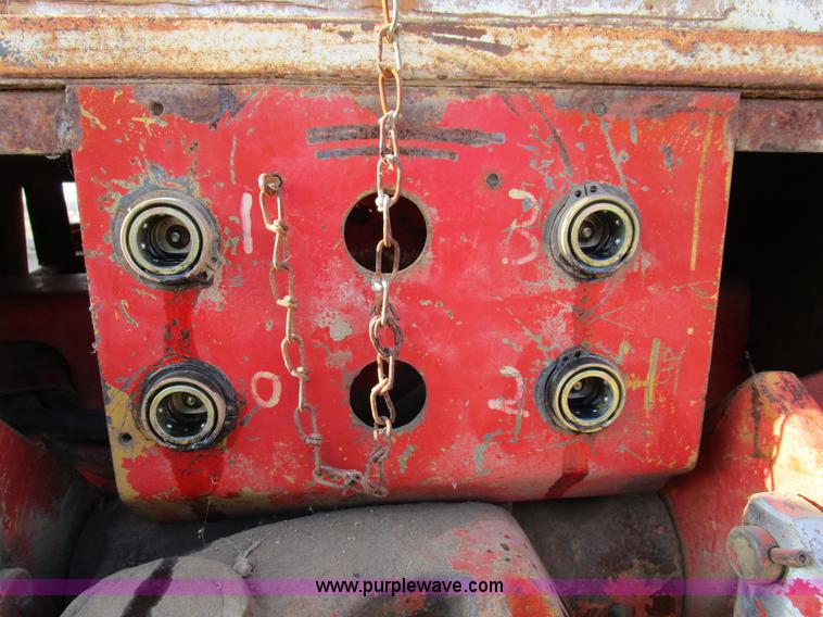 image for item D2257 1971 Minneapolis Moline A4T-1600 4WD tractor