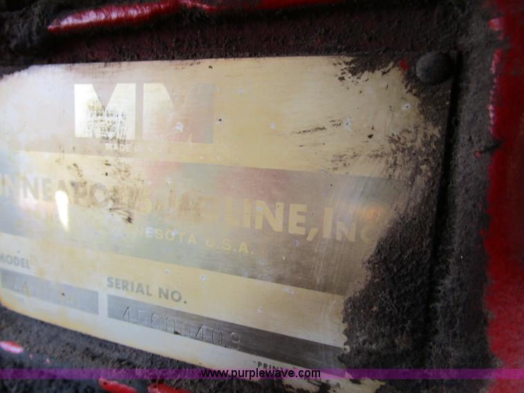 image for item D2257 1971 Minneapolis Moline A4T-1600 4WD tractor