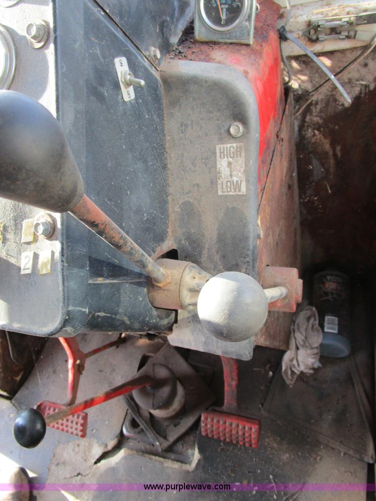 image for item D2257 1971 Minneapolis Moline A4T-1600 4WD tractor