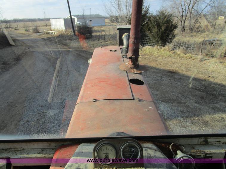 image for item D2257 1971 Minneapolis Moline A4T-1600 4WD tractor