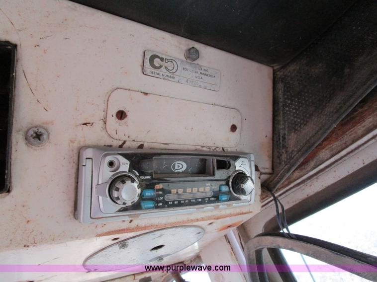 image for item D2257 1971 Minneapolis Moline A4T-1600 4WD tractor