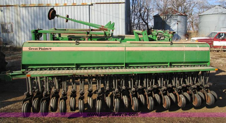 image for item D2258 1990 Great Plains Solid Stand 30 planter