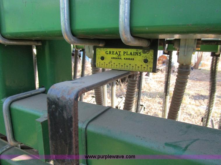 image for item D2258 1990 Great Plains Solid Stand 30 planter