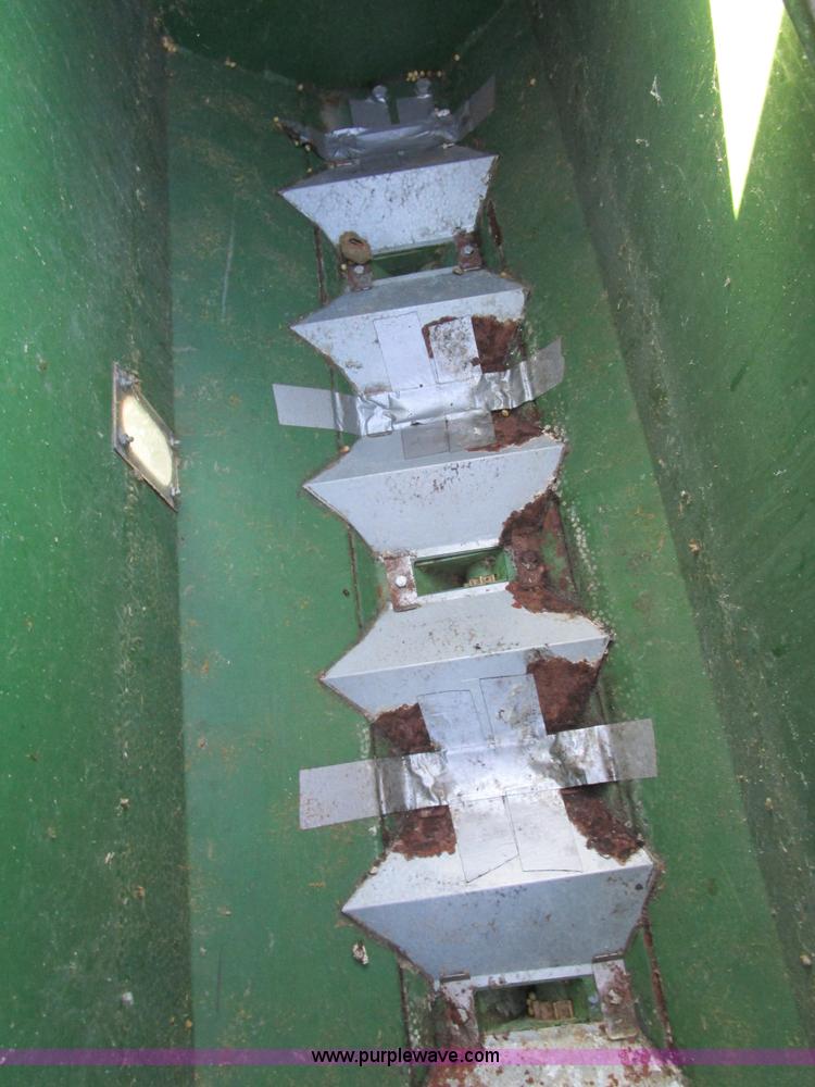 image for item D2258 1990 Great Plains Solid Stand 30 planter