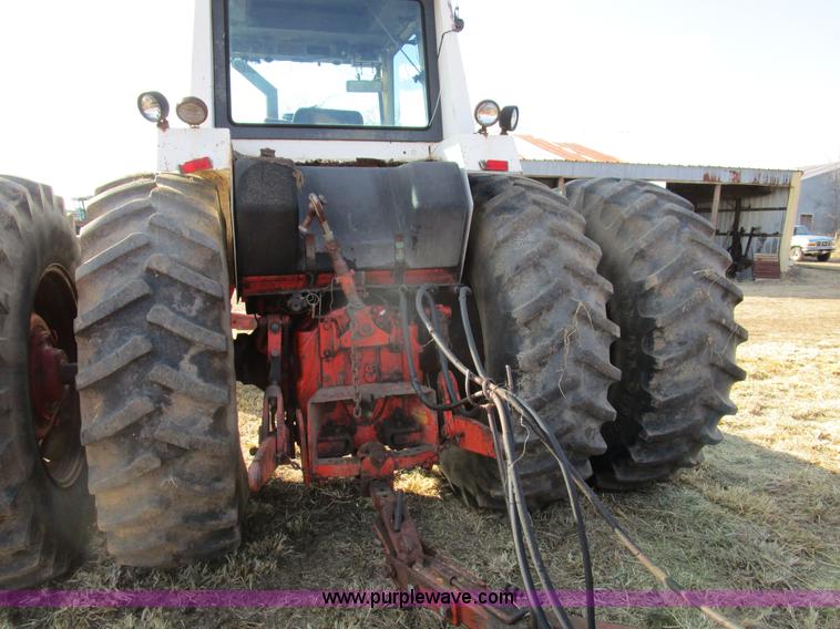 image for item D2259 1977 Case 1570 tractor