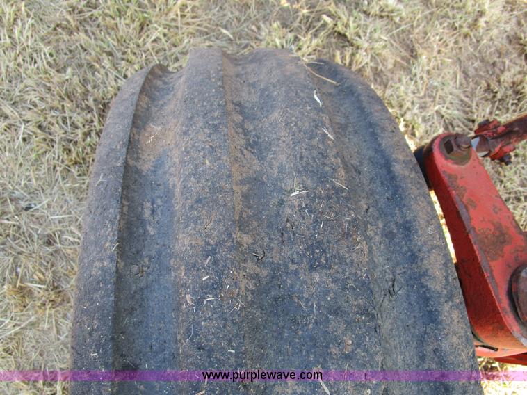 image for item D2259 1977 Case 1570 tractor