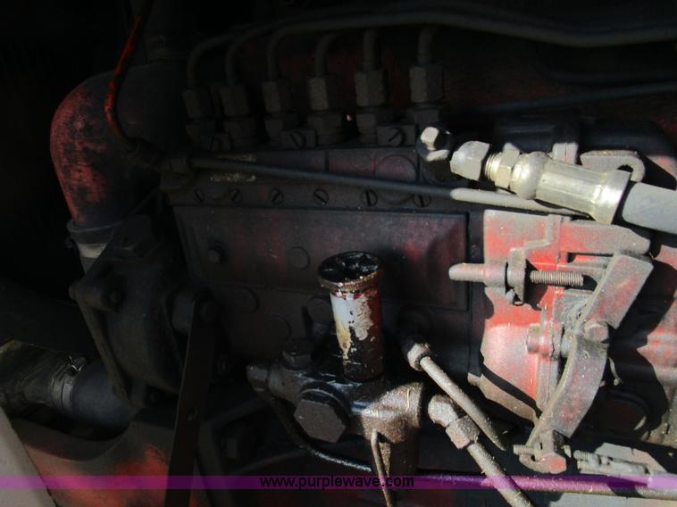 image for item D2259 1977 Case 1570 tractor