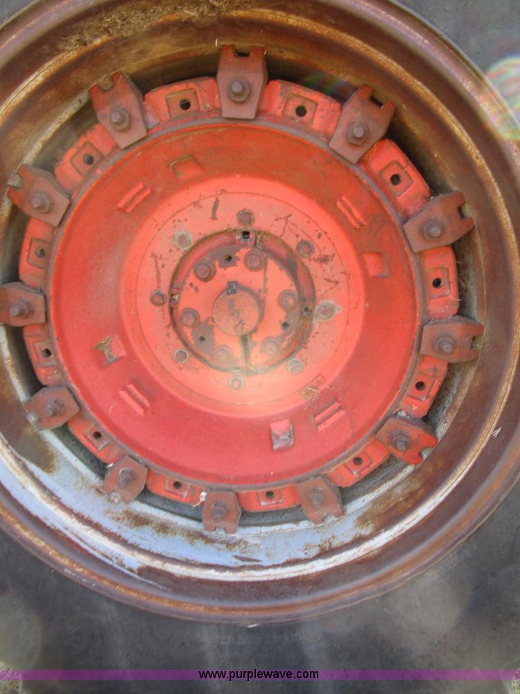 image for item D2259 1977 Case 1570 tractor