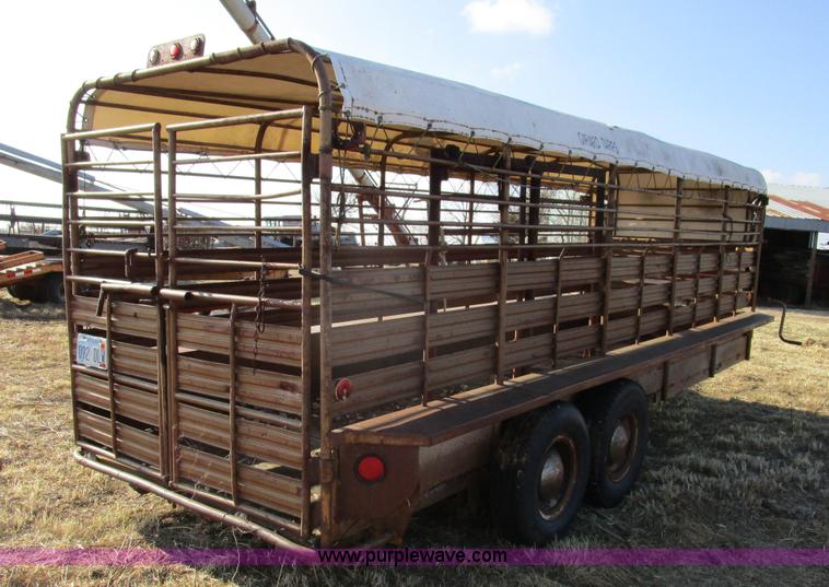 image for item D2260 1980 Hanover livestock trailer