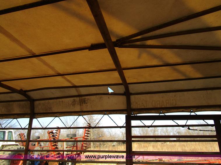 image for item D2260 1980 Hanover livestock trailer