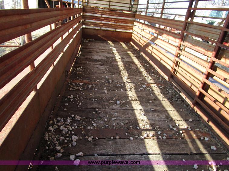 image for item D2260 1980 Hanover livestock trailer