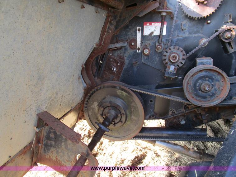 image for item D2261 1977 Gleaner M2 RWA Corn-Soybean Special combine