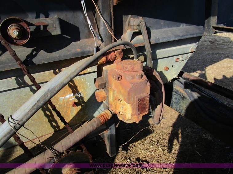 image for item D2261 1977 Gleaner M2 RWA Corn-Soybean Special combine