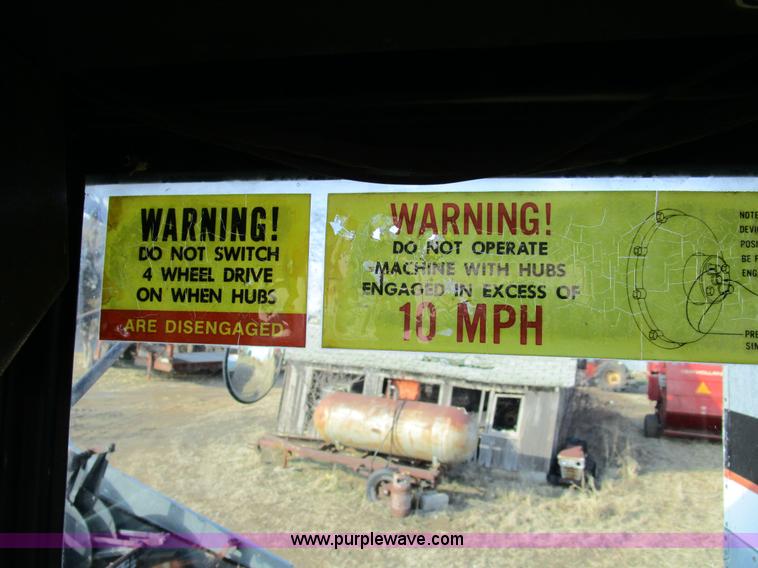 image for item D2261 1977 Gleaner M2 RWA Corn-Soybean Special combine