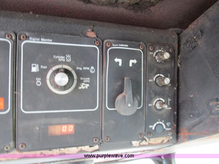 image for item D2261 1977 Gleaner M2 RWA Corn-Soybean Special combine