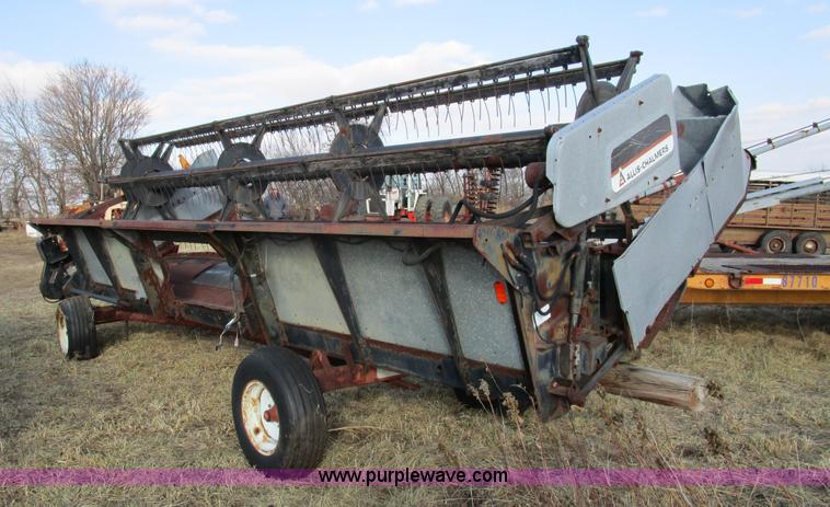 image for item D2261 1977 Gleaner M2 RWA Corn-Soybean Special combine