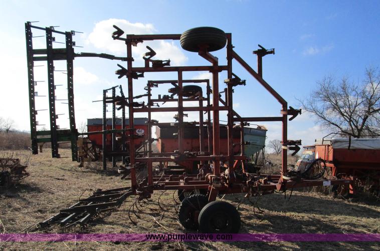 image for item D2262 CrustBuster 30' field cultivator