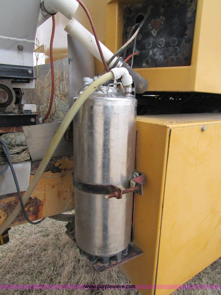 image for item D2285 Ag-Chem TerraGator 1664 applicator