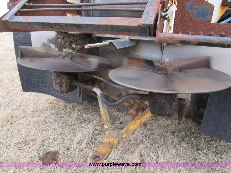 image for item D2285 Ag-Chem TerraGator 1664 applicator