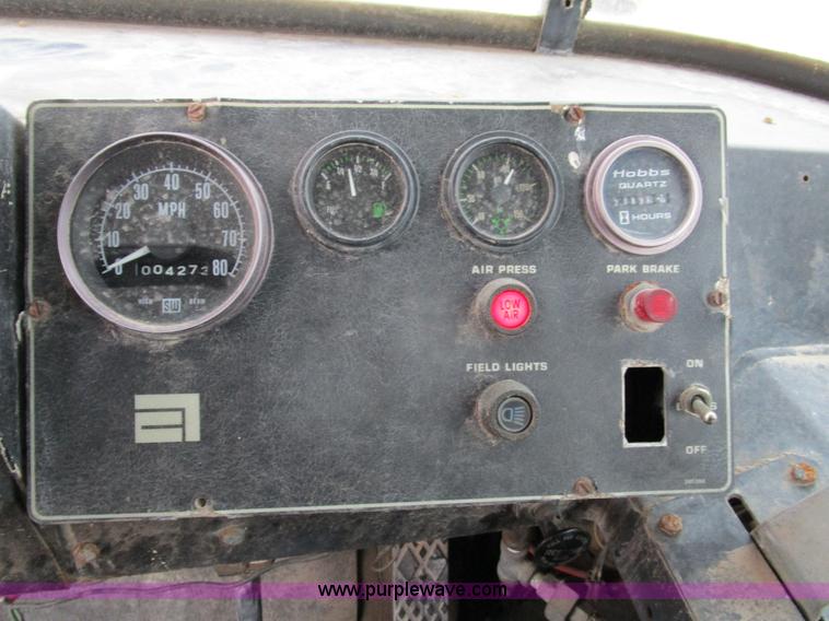 image for item D2285 Ag-Chem TerraGator 1664 applicator