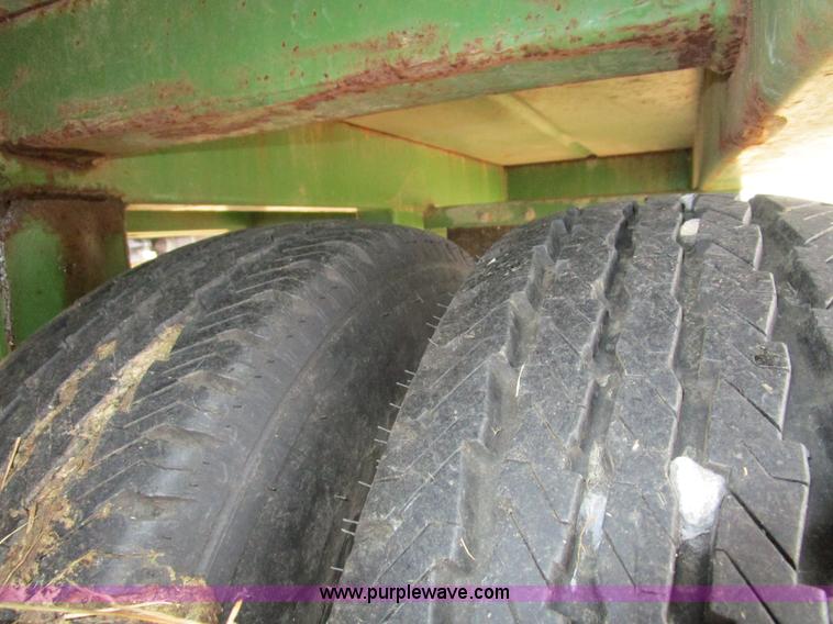 image for item D2286 2012 Hay Hauler gooseneck hay trailer