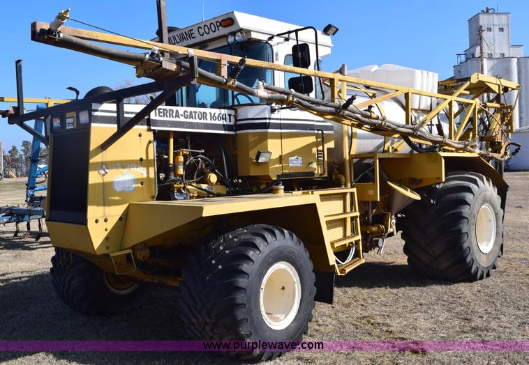 image for item E6144 Ag-Chem TerraGator 1664T self-propelled sprayer